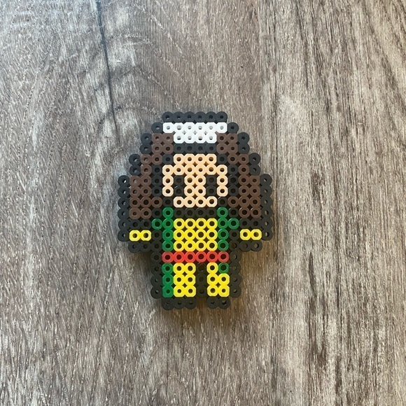 Rogue Marvel Magnet handmade perler beads - Picture 1 of 2